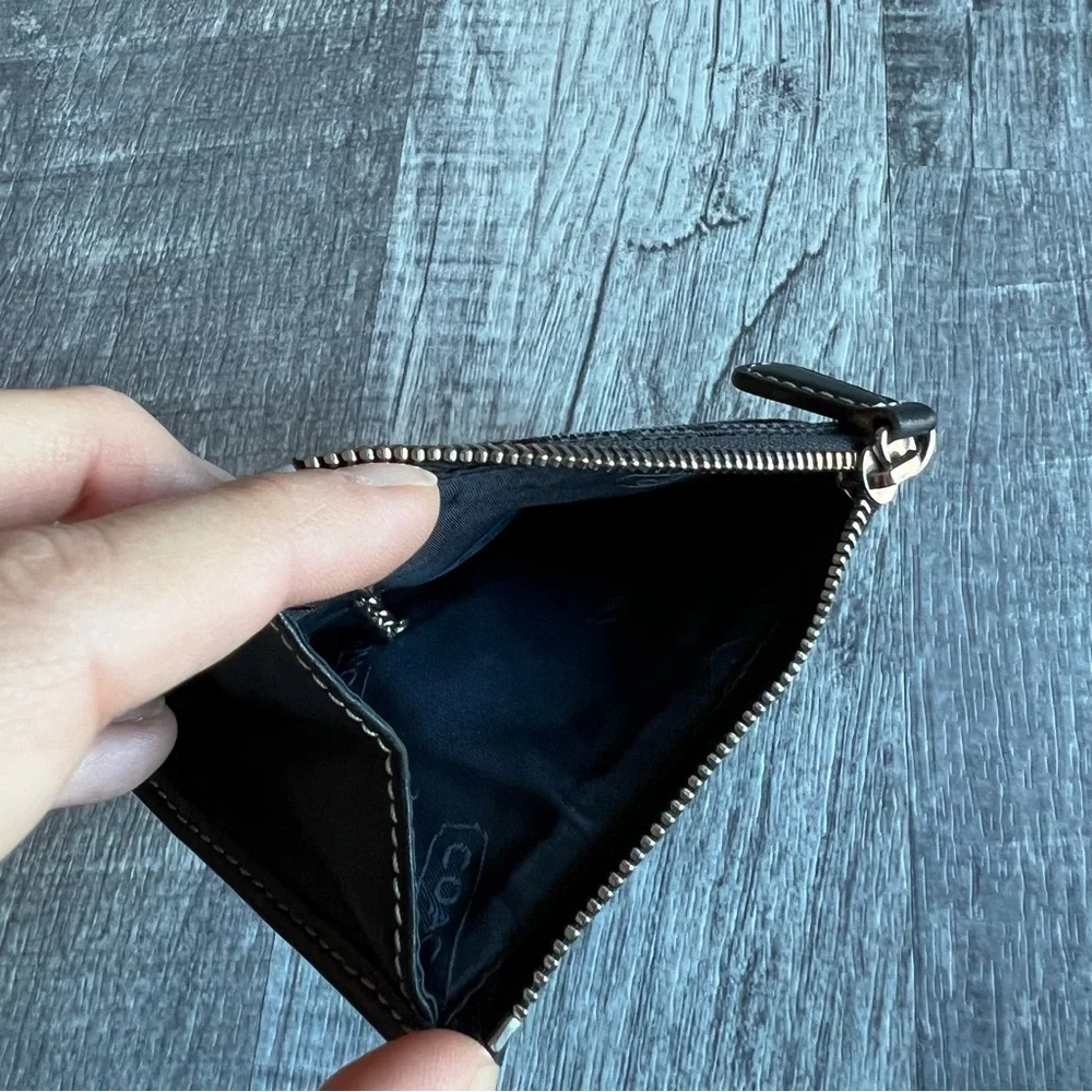 Coach Key Chain/Card Holder Wallet Black
